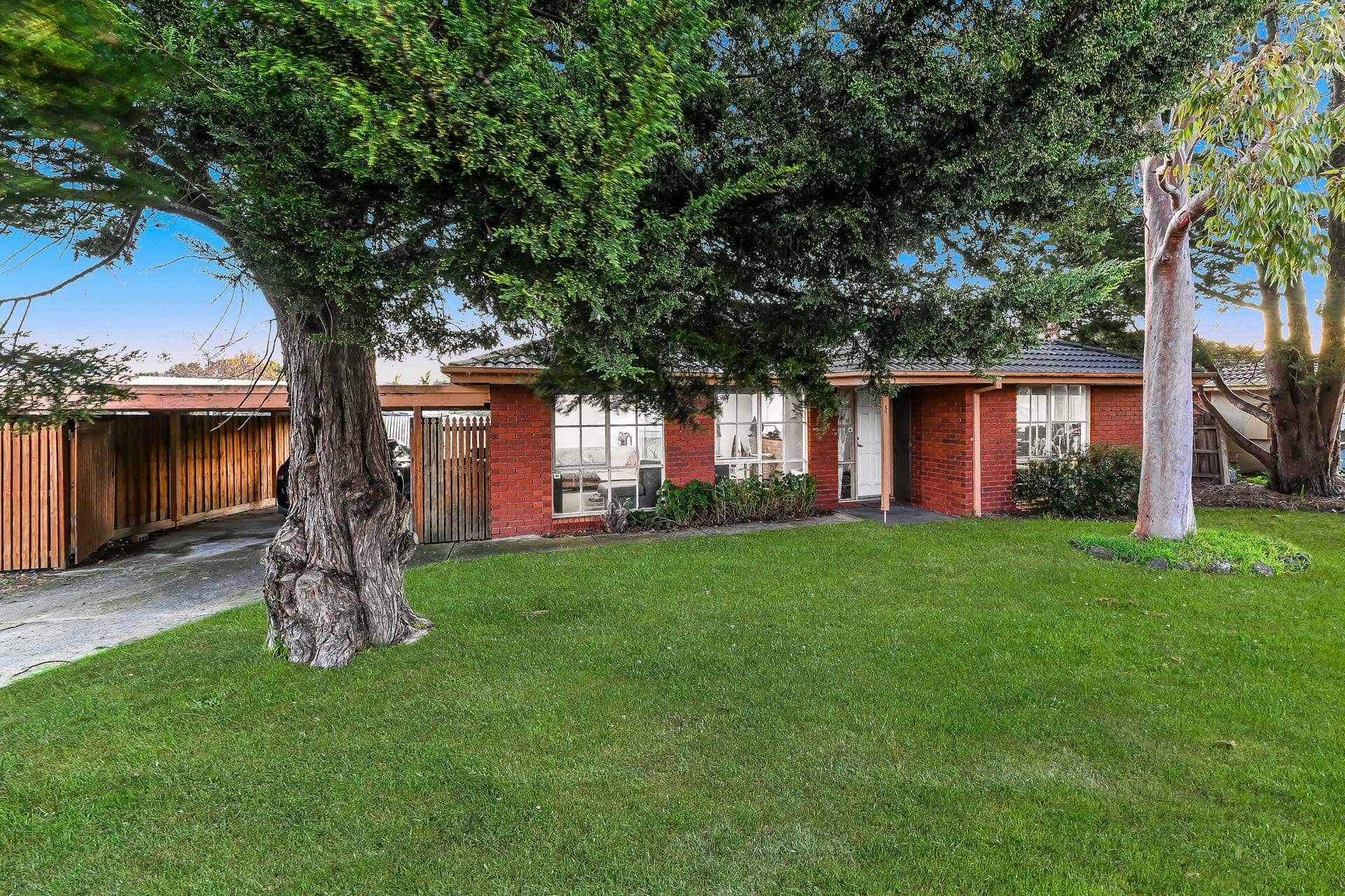 19 Shiraz Crescent, Narre Warren VIC 3805, Narre Warren - Thumbnail 2