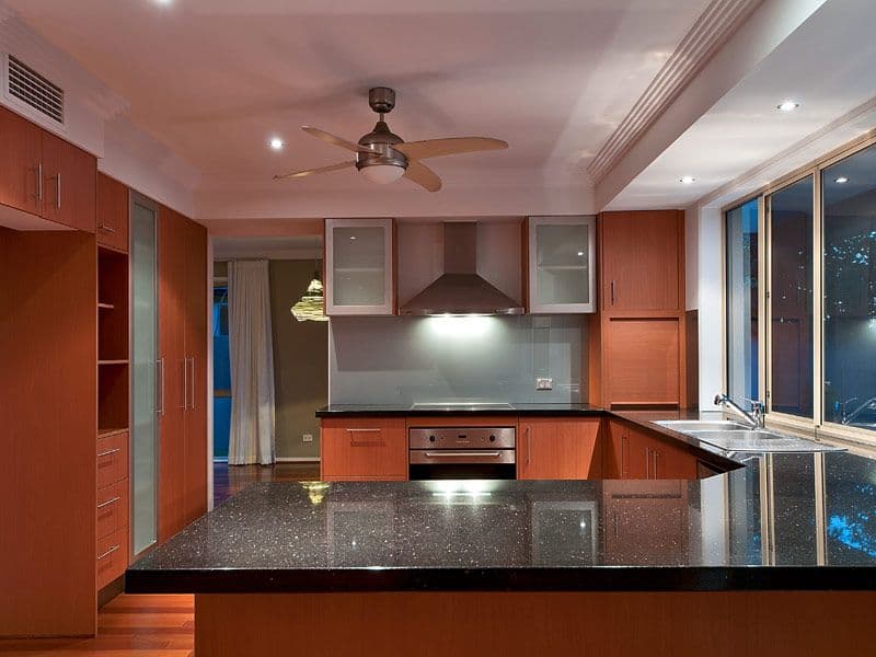 7 Clipper Boulevard, Clear Island Waters QLD 4226, Clear Island Waters - Thumbnail 6