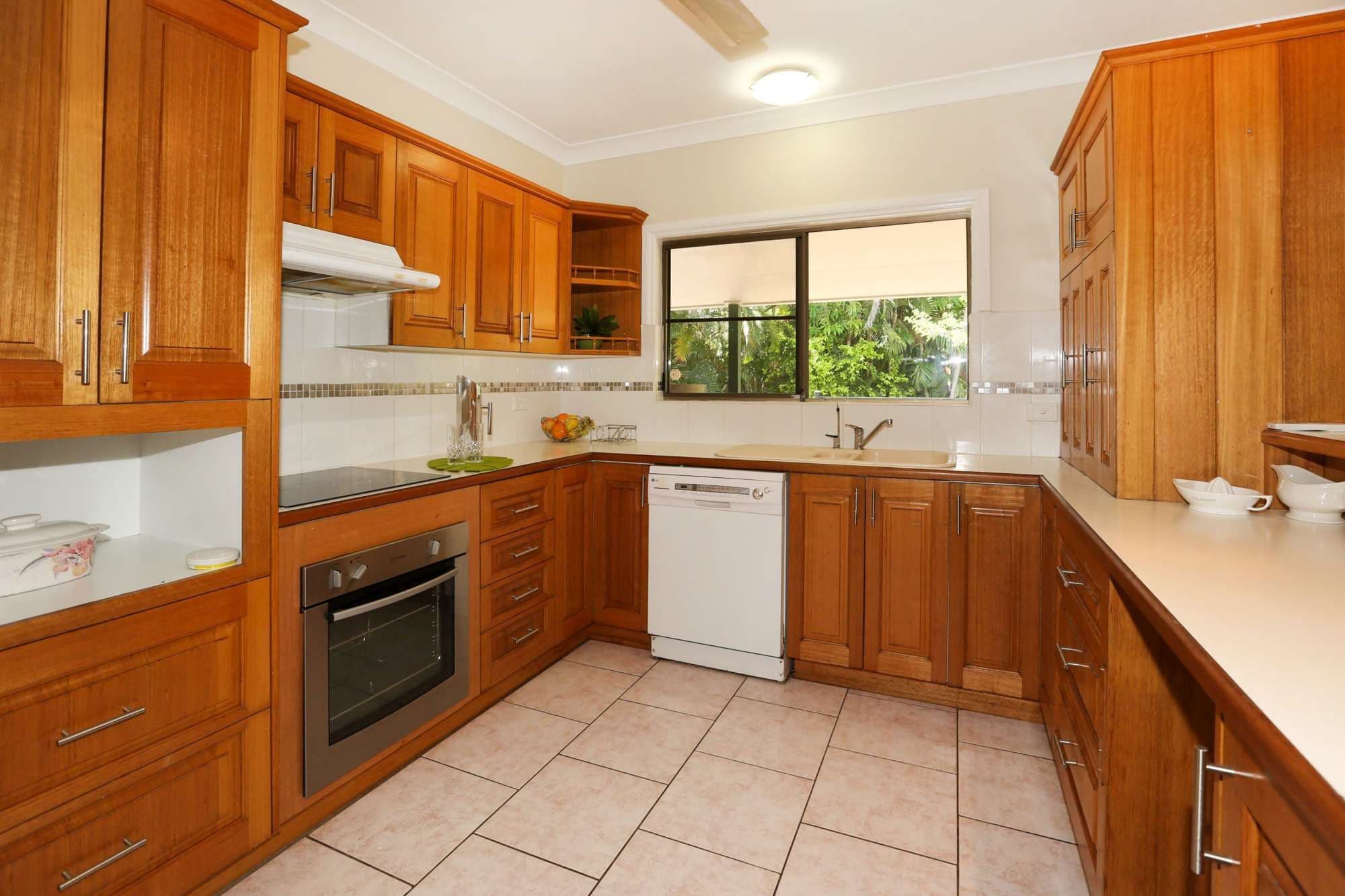7 Lupin Court, ANNANDALE QLD 4814, Annandale - Thumbnail 2
