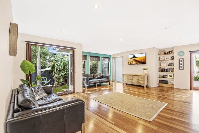 59 Manus Avenue, Palm Beach QLD 4221, Palm Beach - Thumbnail 5