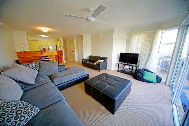 26 'Diamond Cove' 16 Crescent Avenue, MERMAID BEACH QLD 4218, Mermaid Beach - Thumbnail 2