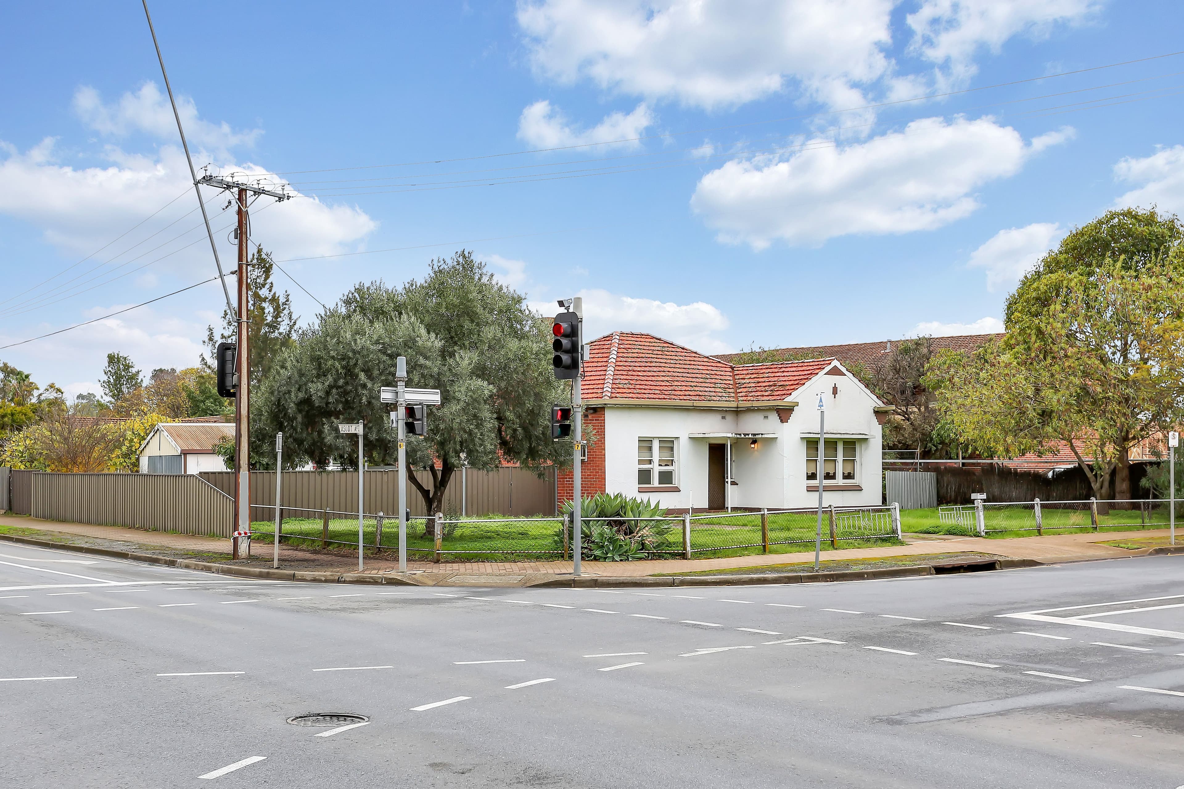 14 Harris Road, Vale Park SA 5081, Vale Park - Thumbnail 5