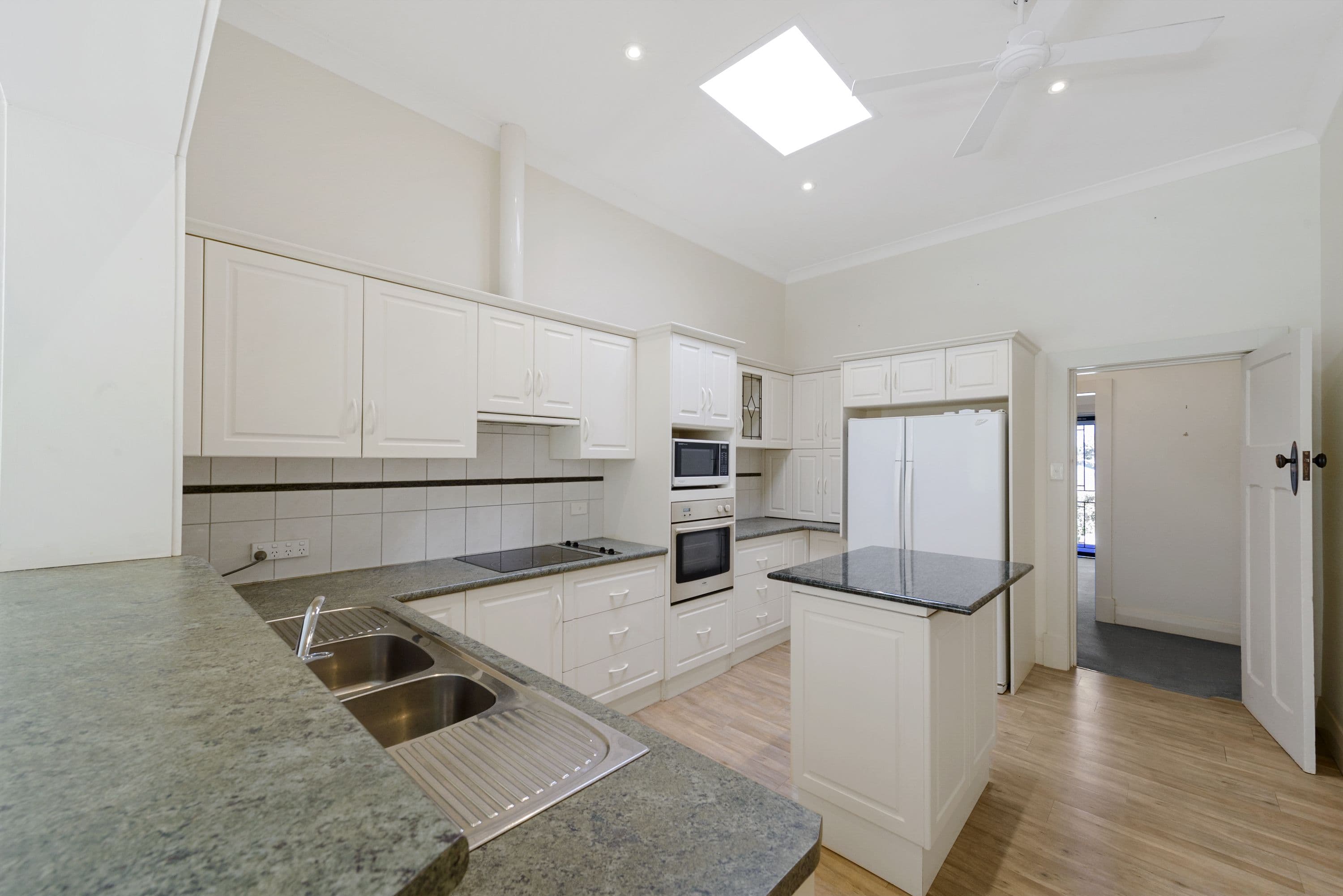 27 Samuel Street, Maitland SA 5573, Maitland - Thumbnail 4