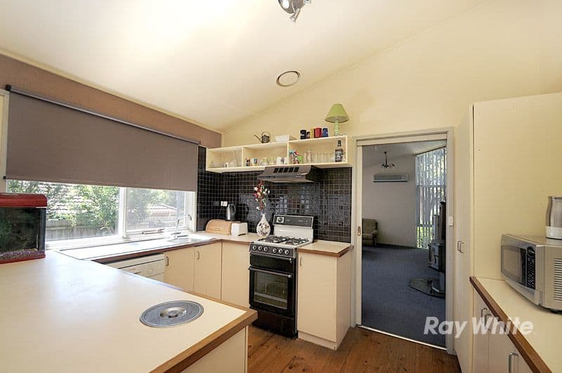 4 St James Court, NARRE WARREN VIC 3805, Narre Warren - Thumbnail 6