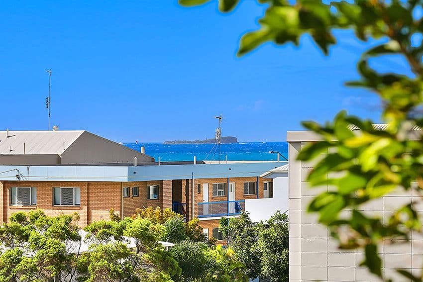 18 William Street, Alexandra Headland QLD 4572, Alexandra Headland - Thumbnail 3