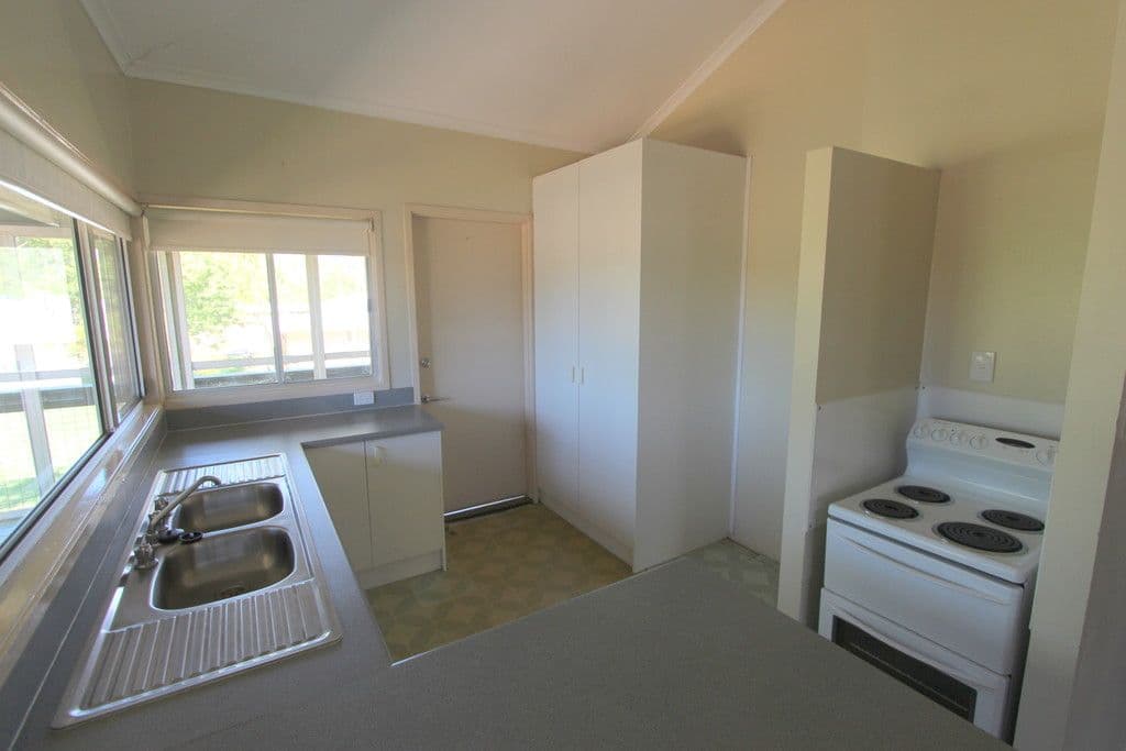 11 King Street, Charleville QLD 4470, Charleville - Thumbnail 3