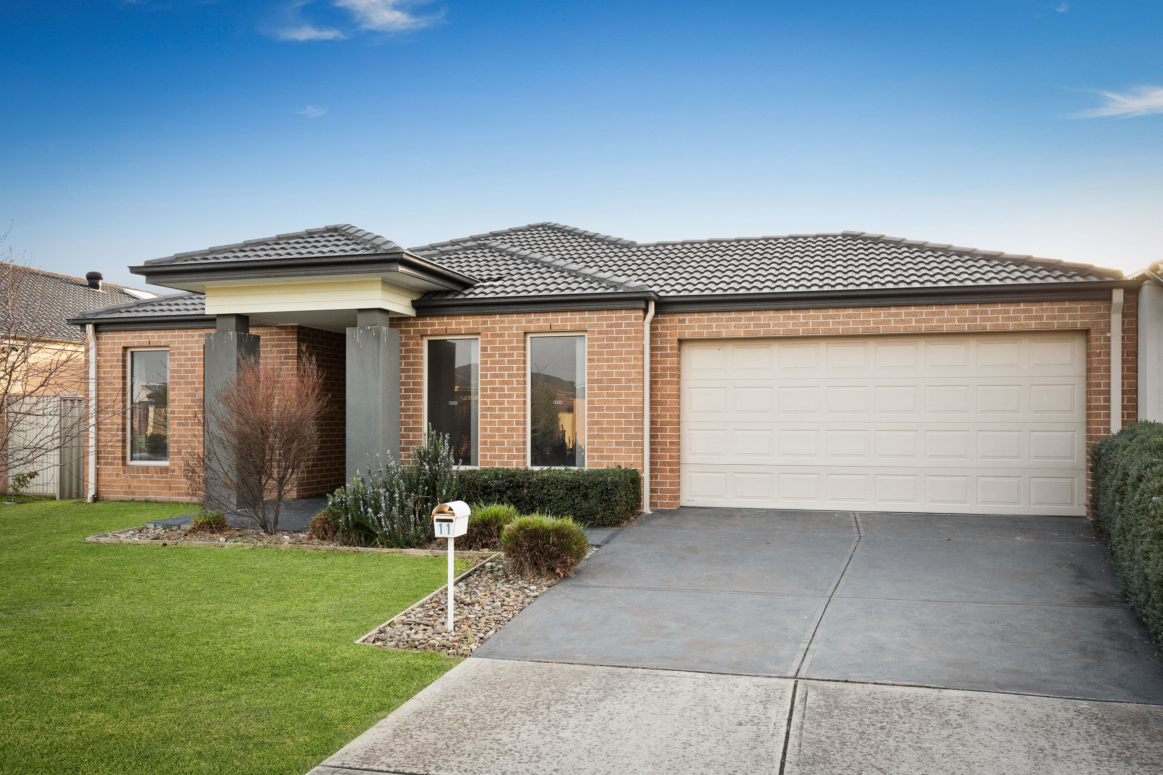 11 Farmdale Road, Pakenham VIC 3810, Pakenham - Image 1