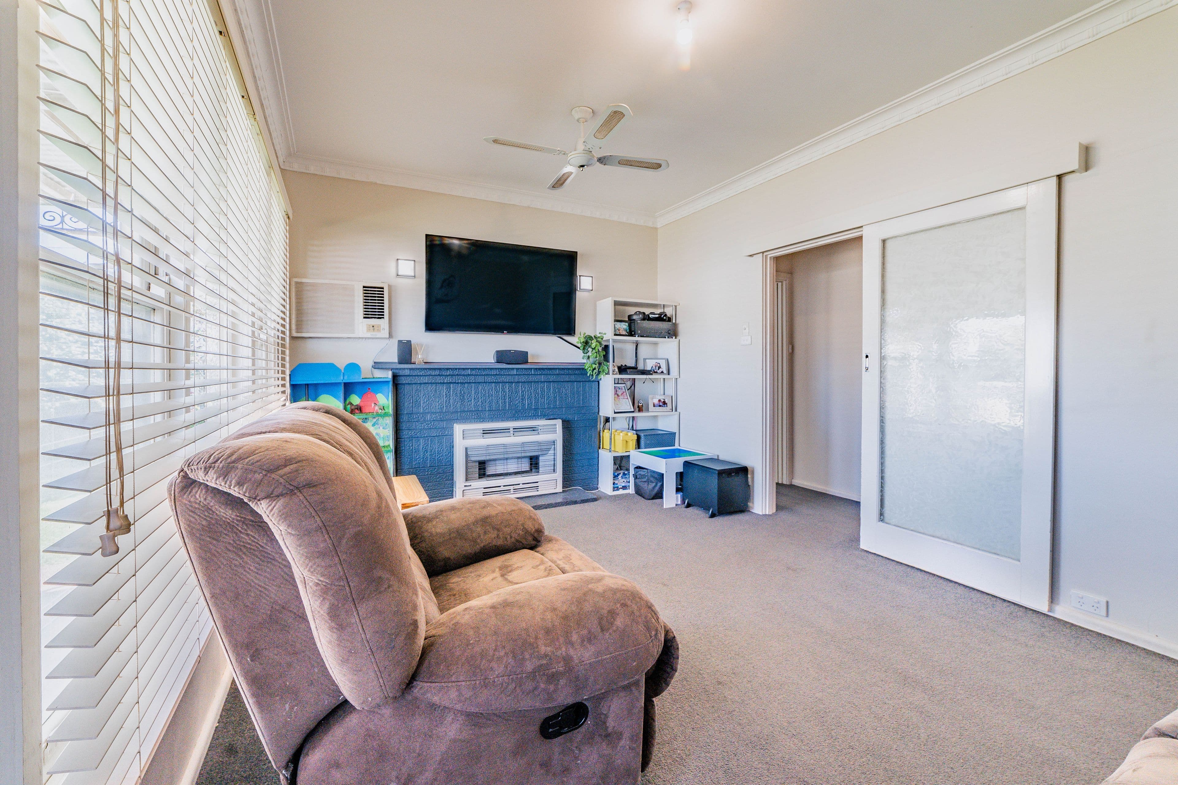 15 Sandhurst Road, California Gully VIC 3556, California Gully - Thumbnail 3