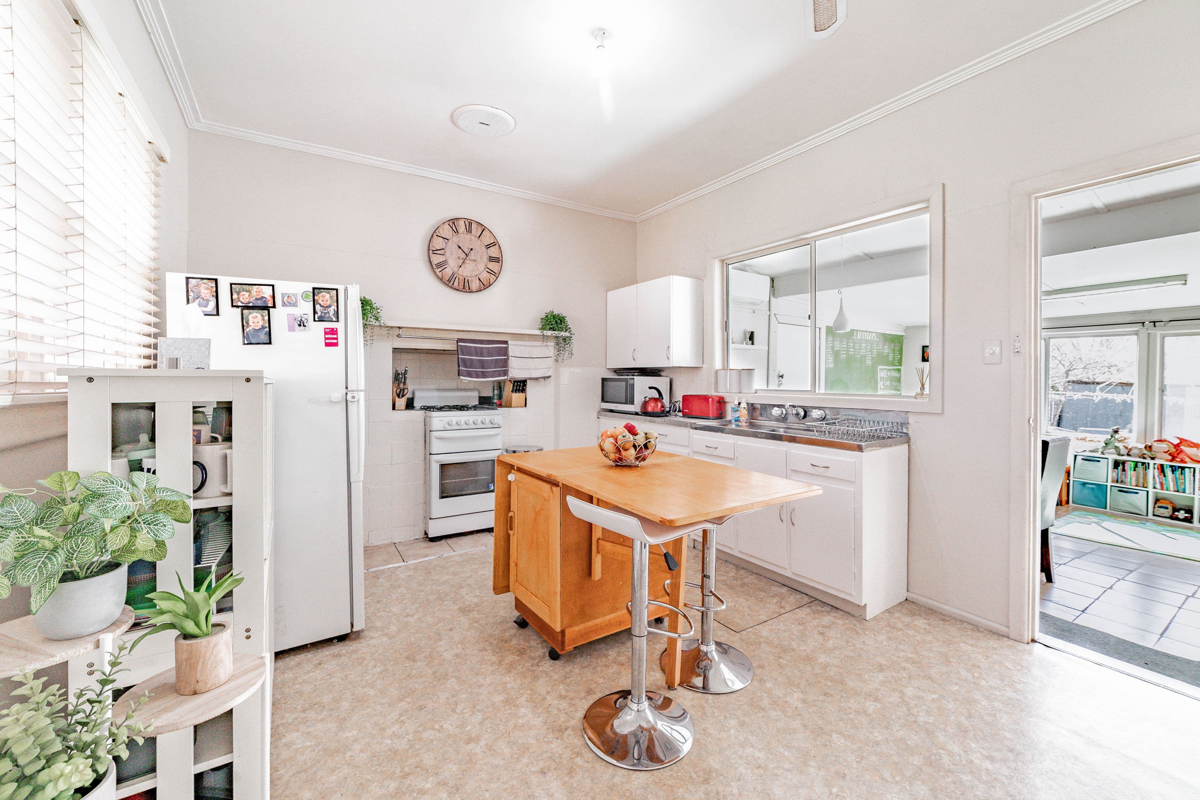 15 Sandhurst Road, California Gully VIC 3556, California Gully - Thumbnail 4