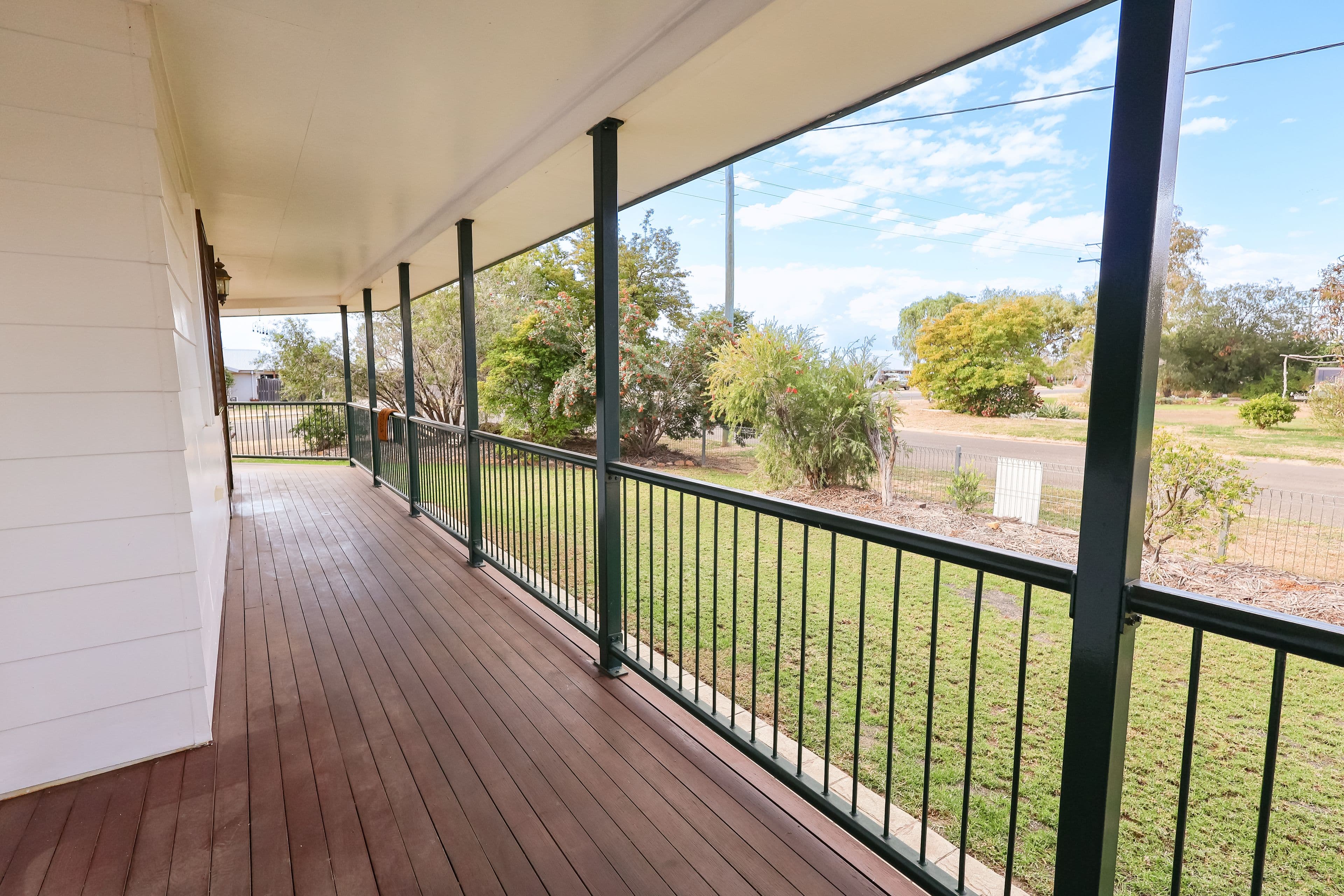 118 Bowen Street, Roma QLD 4455, Roma - Thumbnail 3
