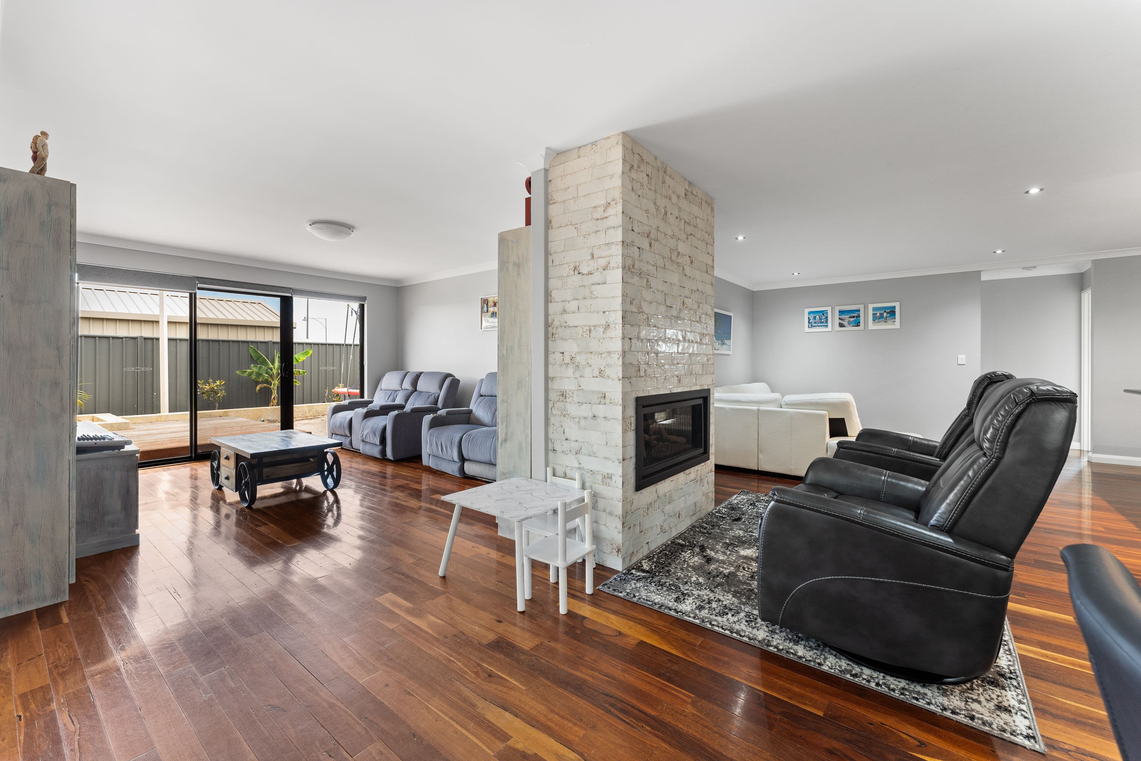 46 Lemon Gum Drive, Baldivis WA 6171, Baldivis - Thumbnail 3