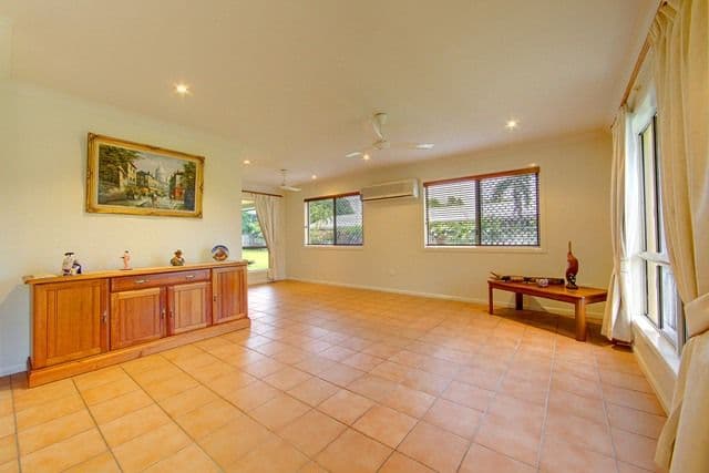 86 Eleventh Avenue, RAILWAY ESTATE QLD 4810, Railway Estate - Thumbnail 3