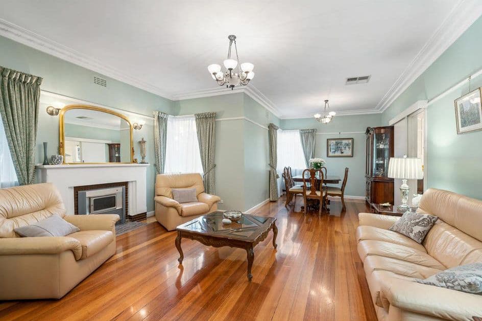 36 The Highway, Mount Waverley VIC 3149, Mount Waverley - Thumbnail 2