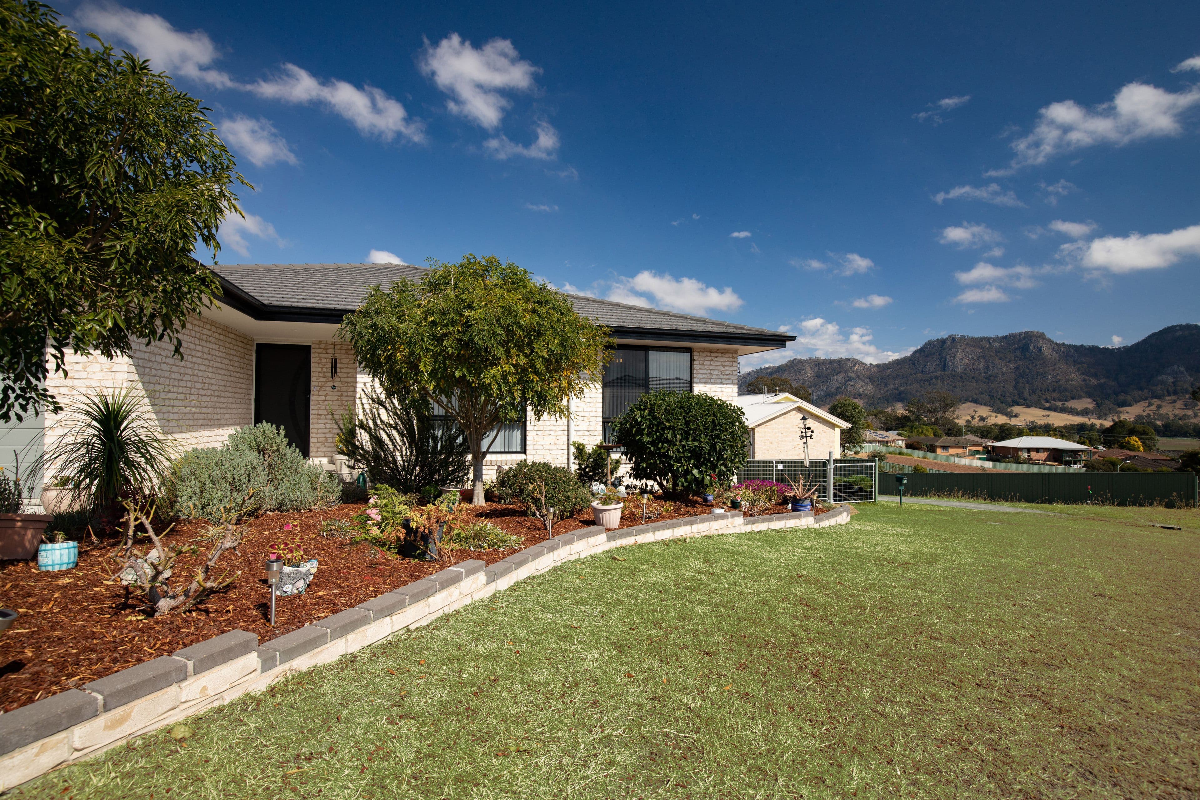 6 Shedden Close, Gloucester - Image 1