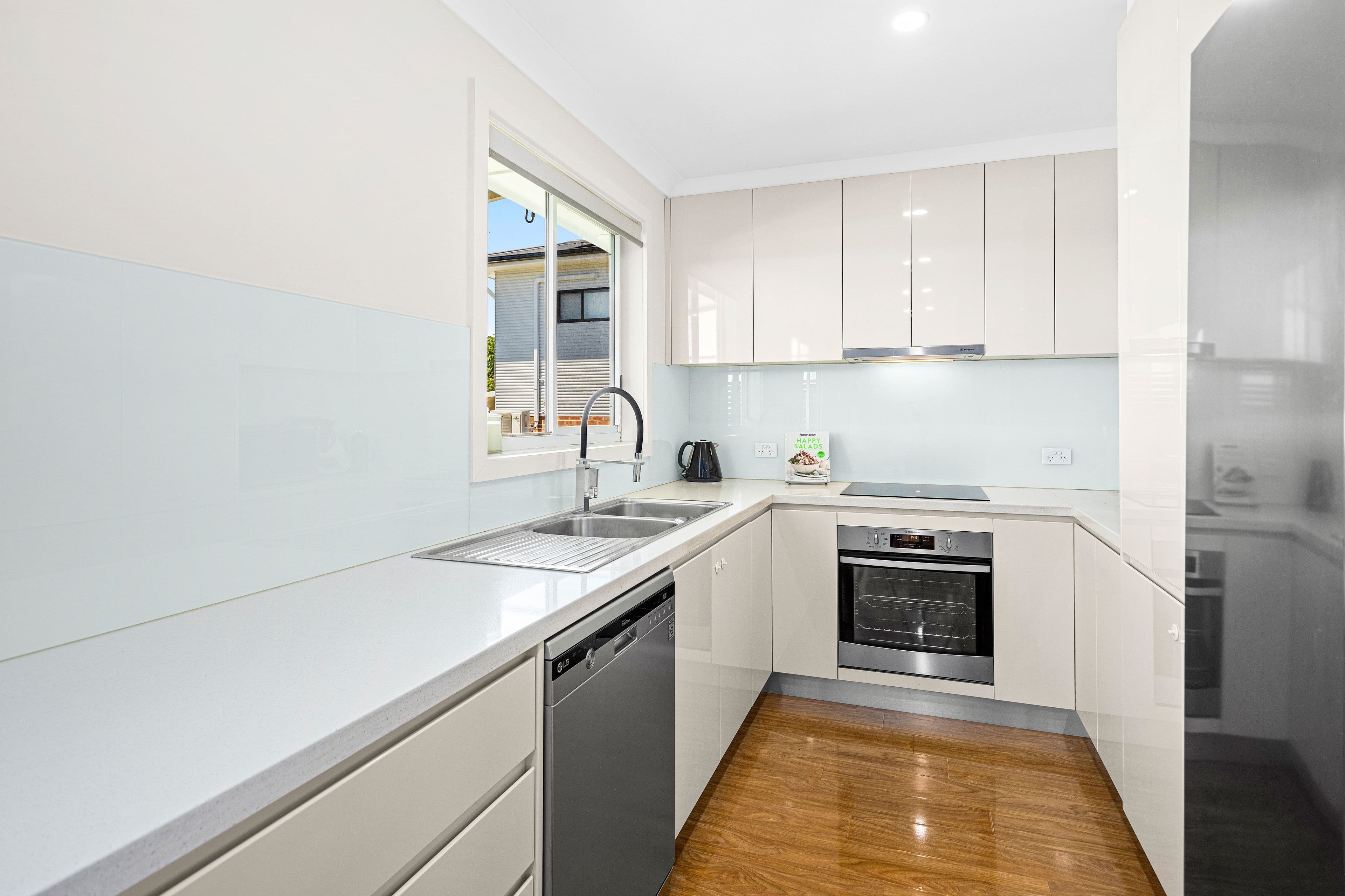 1 Beveles Avenue, Unanderra NSW 2526, Unanderra - Thumbnail 4