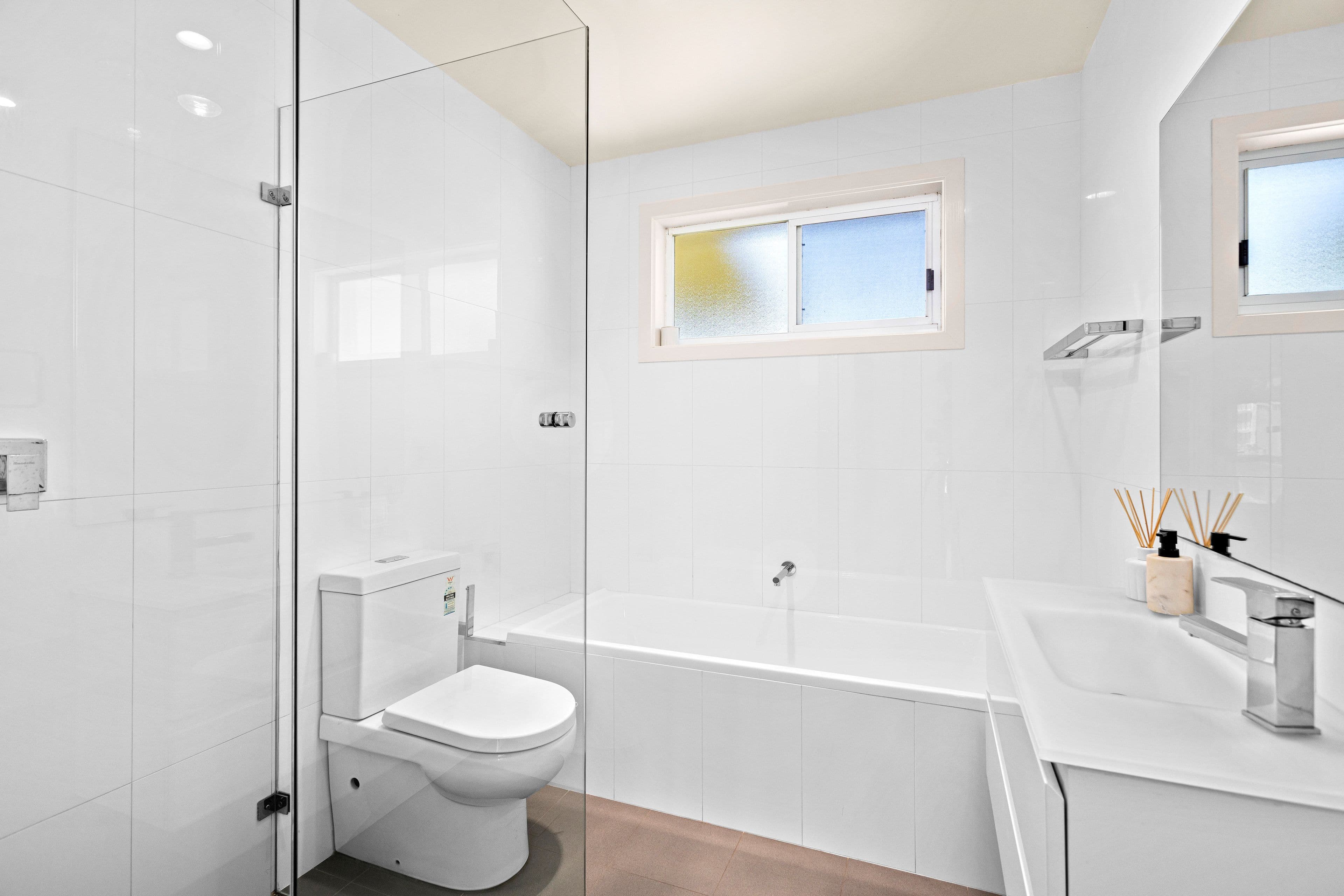1 Beveles Avenue, Unanderra NSW 2526, Unanderra - Thumbnail 6
