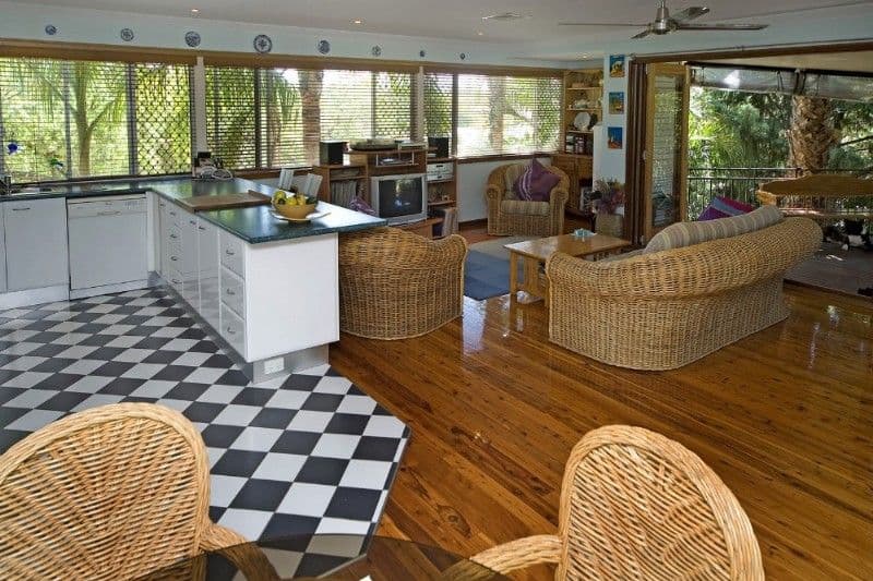 22 Saltash Street, LABRADOR QLD 4215, Labrador - Thumbnail 4