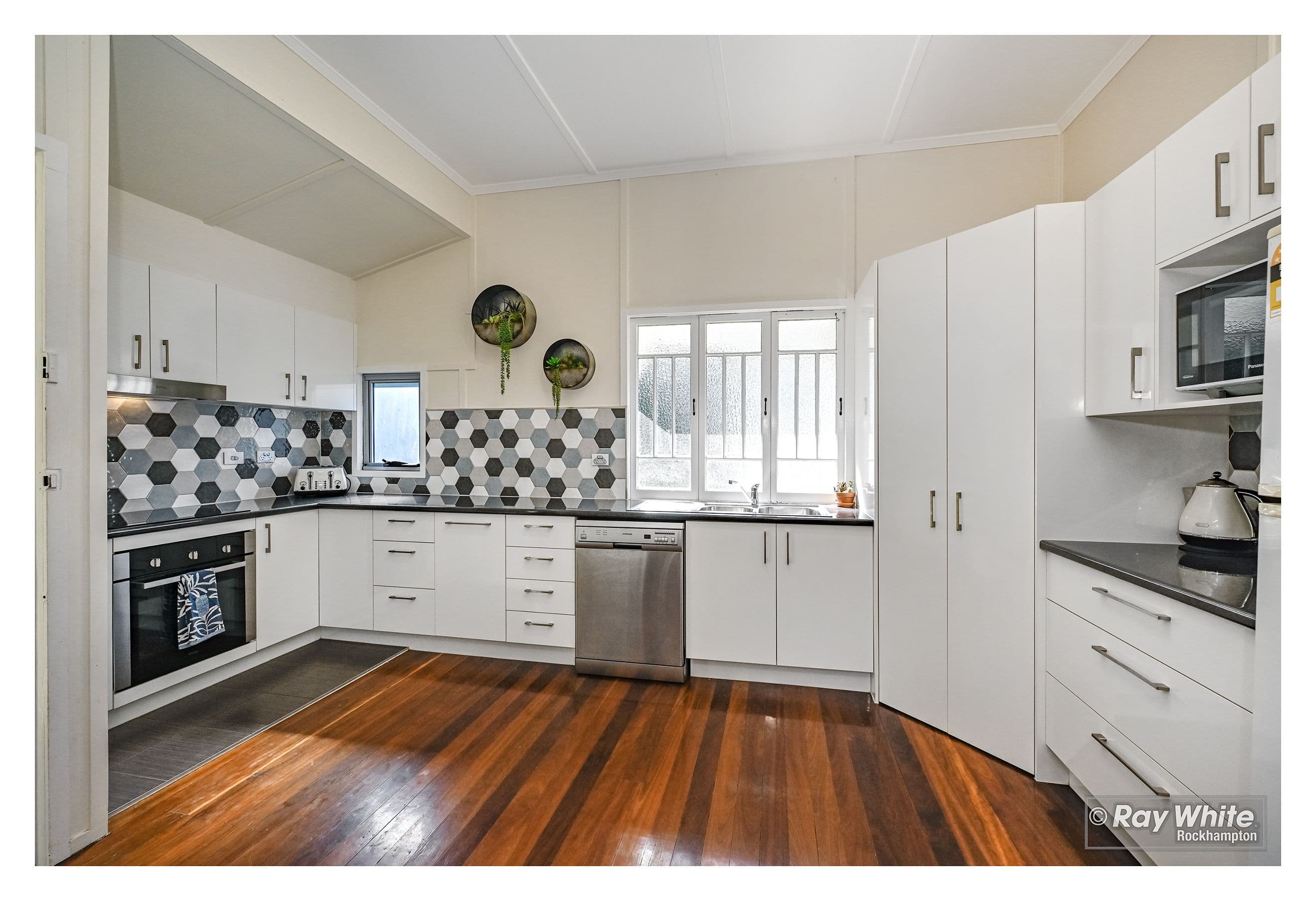 8 Eton Street, West Rockhampton QLD 4700, West Rockhampton - Thumbnail 4