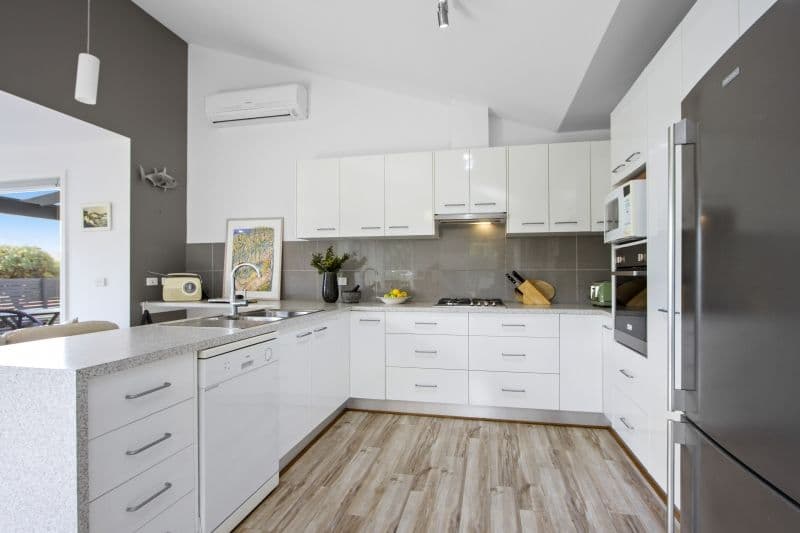 2A Gillan Grove, Broulee NSW 2537, Broulee - Thumbnail 4