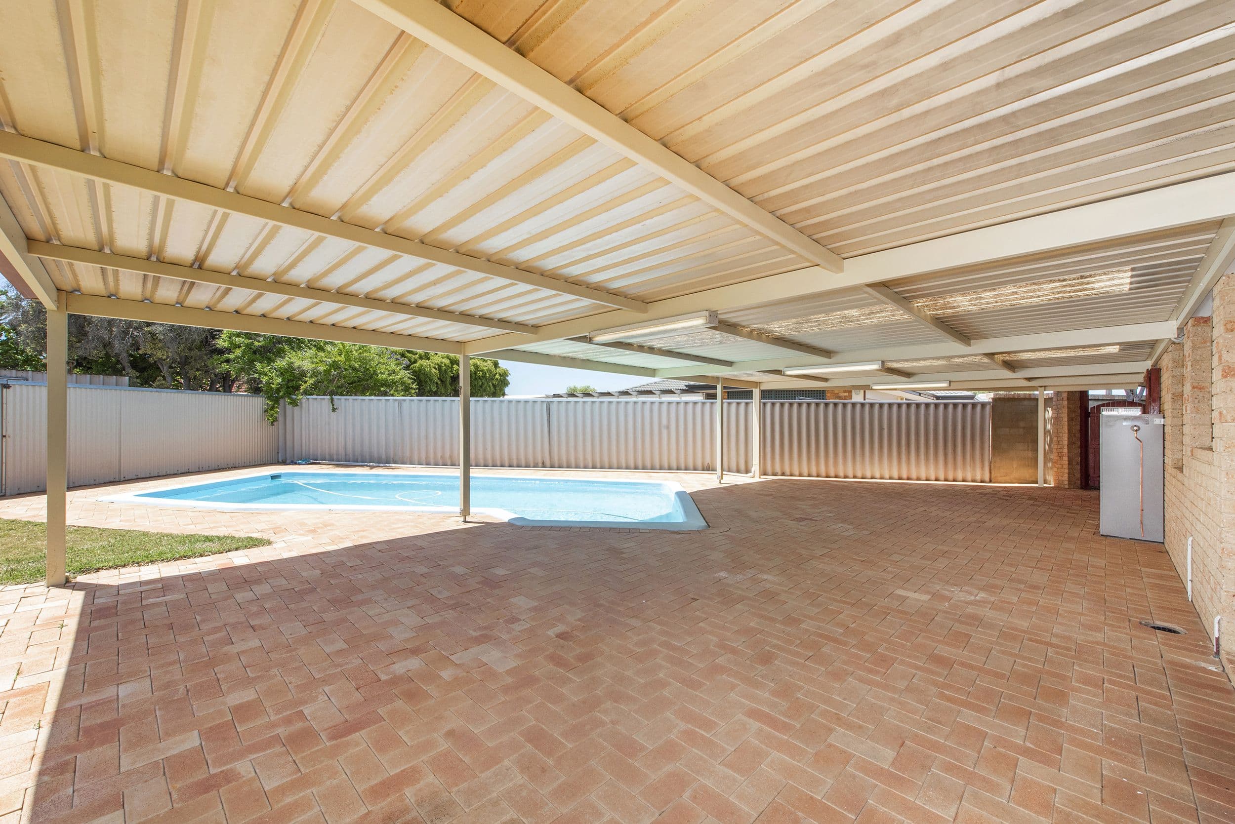 1 Caryota Court, Warnbro WA 6169, Warnbro - Image 1