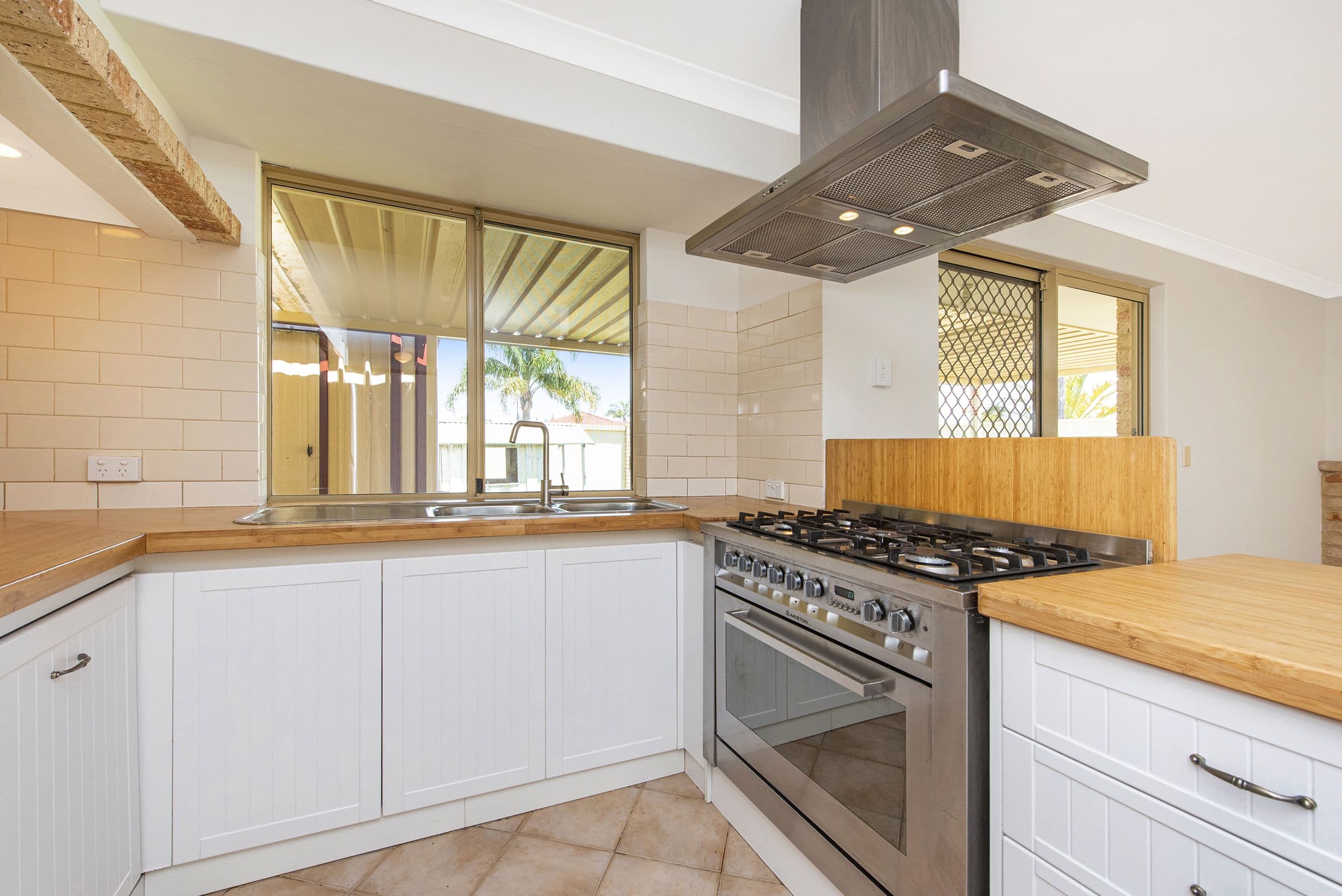1 Caryota Court, Warnbro WA 6169, Warnbro - Thumbnail 8