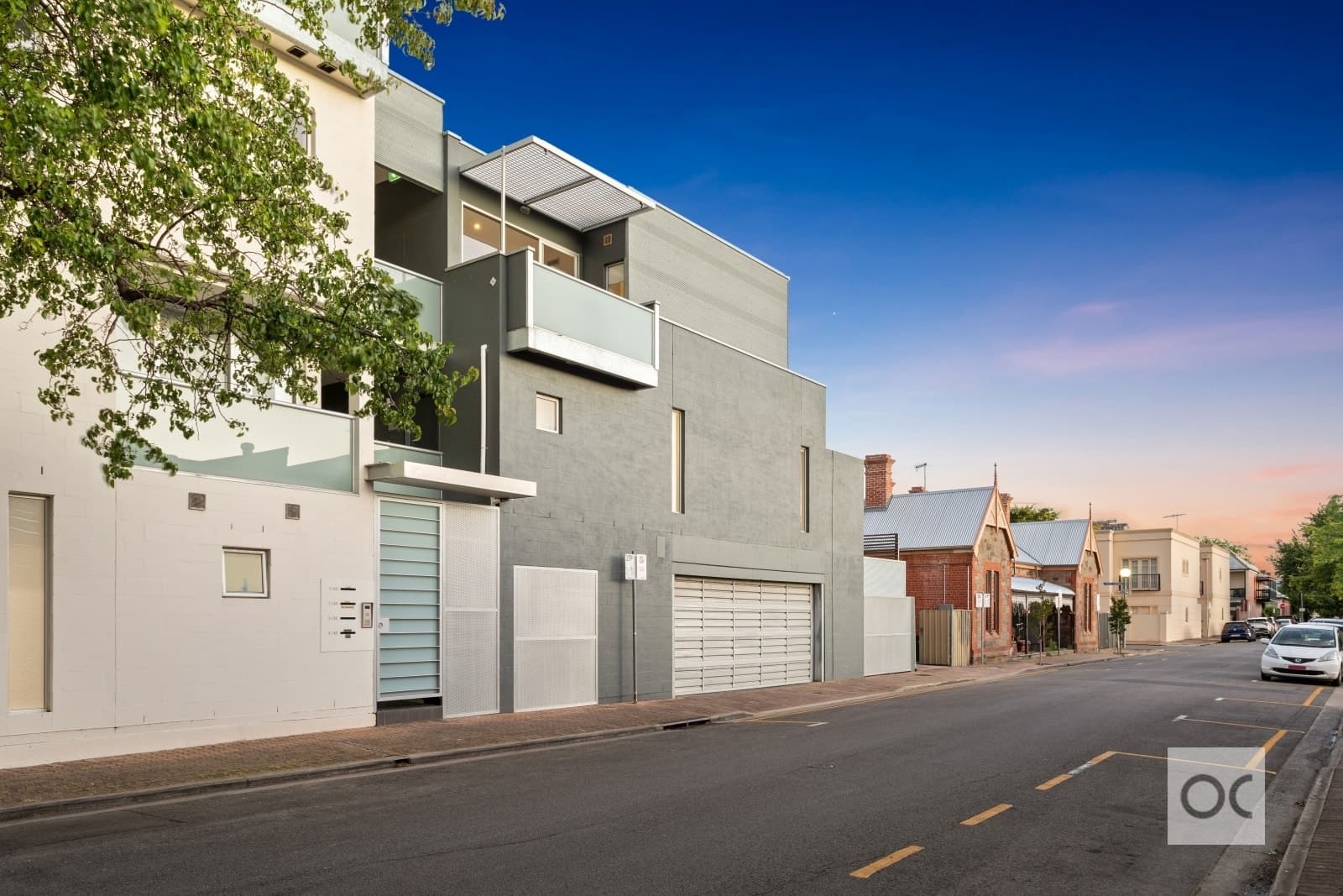 2/46 Cardwell Street, Adelaide - Image 1