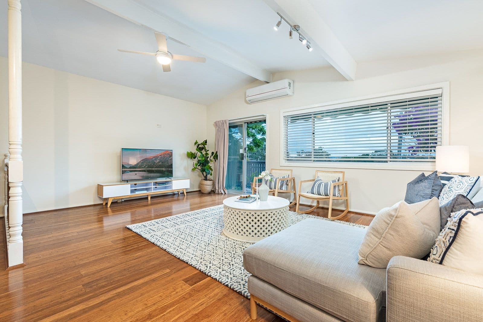 33 Carole Street, Seven Hills NSW 2147, Seven Hills - Thumbnail 2