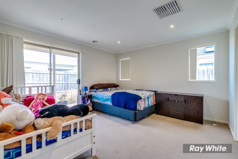 83 ROSE GRANGE Boulevard, Tarneit VIC 3029, Tarneit - Thumbnail 8