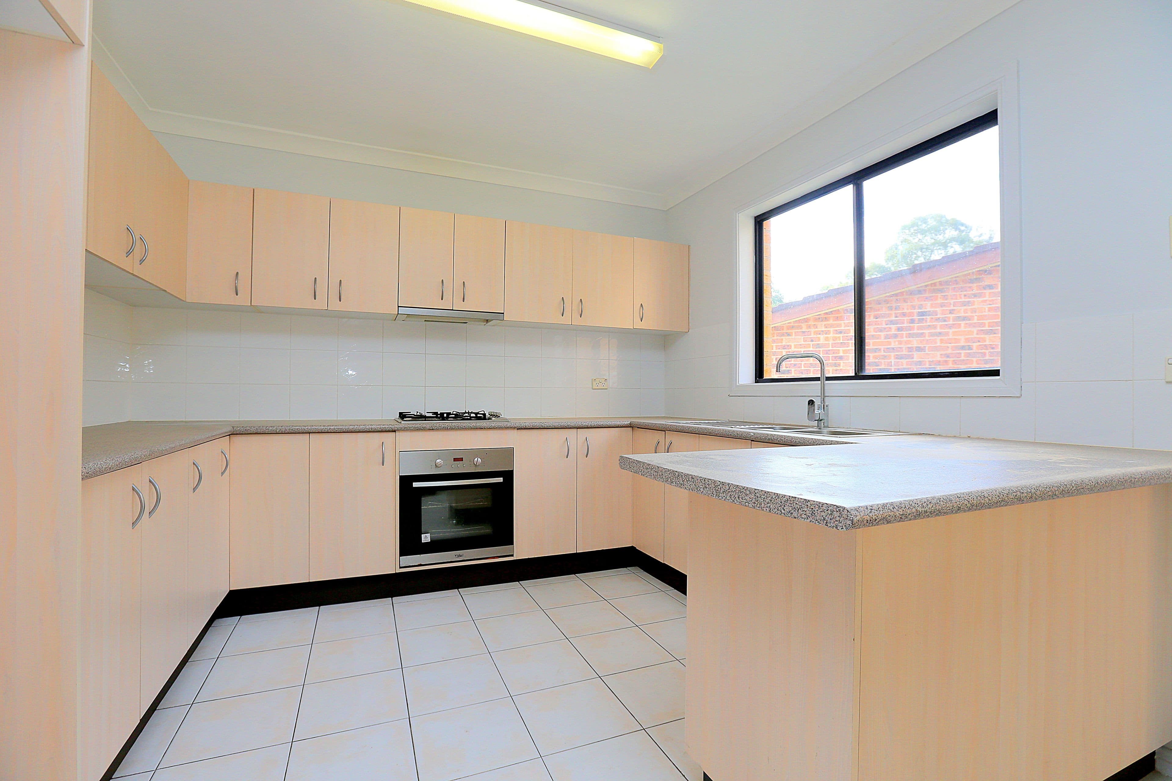 19 Balmoral Crescent, Georges Hall NSW 2198, Georges Hall - Thumbnail 3