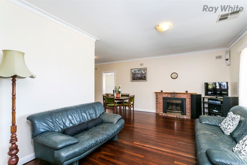 8 The Parkway, STURT SA 5047, Sturt - Thumbnail 2