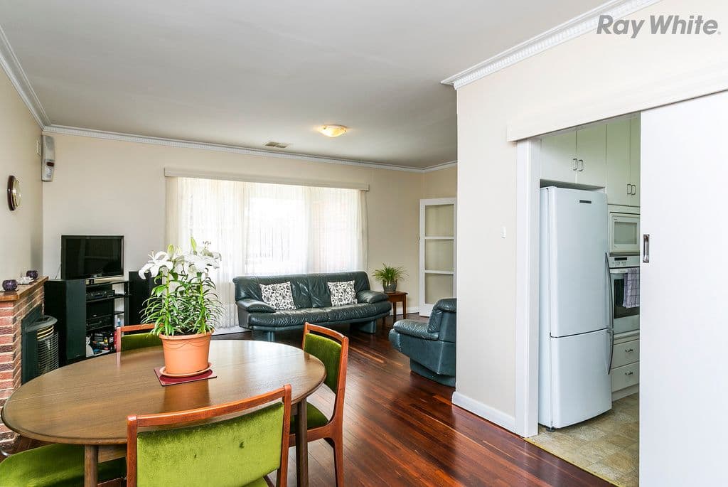8 The Parkway, STURT SA 5047, Sturt - Thumbnail 3