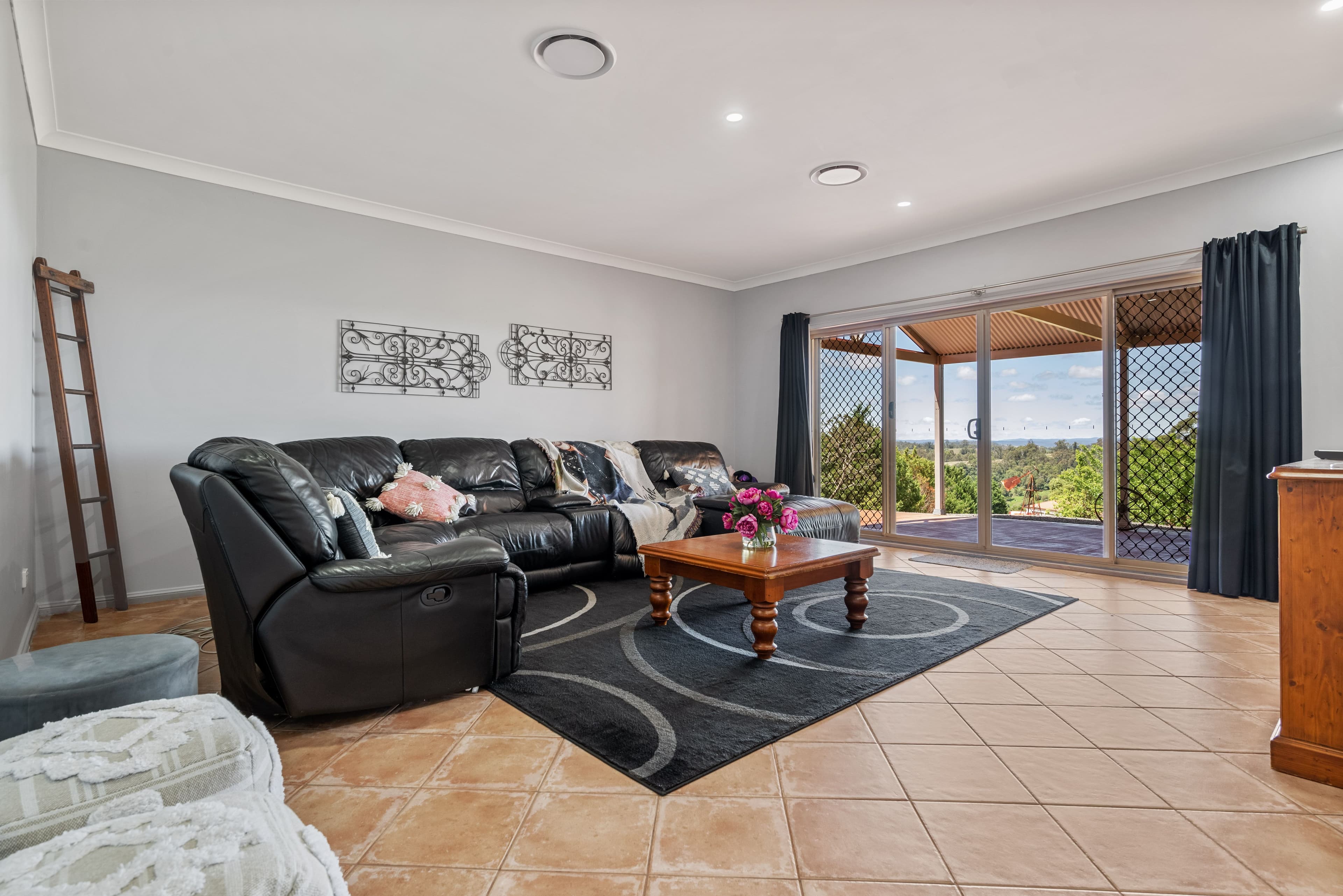 4 Thomas Place, Razorback NSW 2571, Razorback - Thumbnail 4