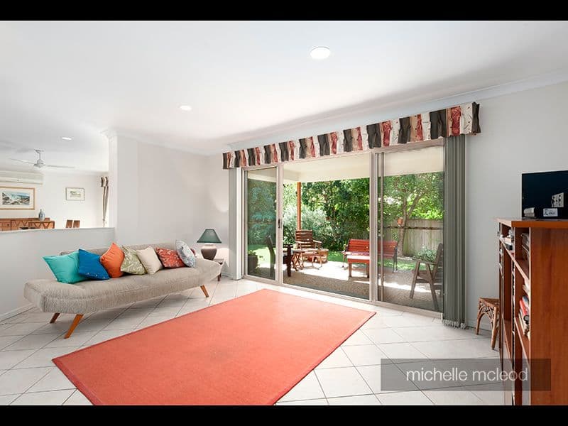 7 Fern Place, Kenmore QLD 4069, Kenmore - Thumbnail 4