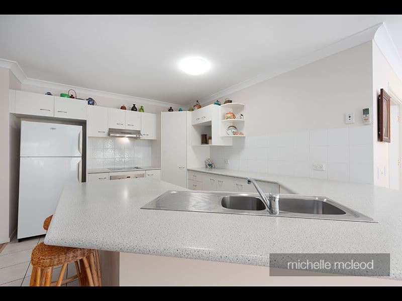7 Fern Place, Kenmore QLD 4069, Kenmore - Thumbnail 8