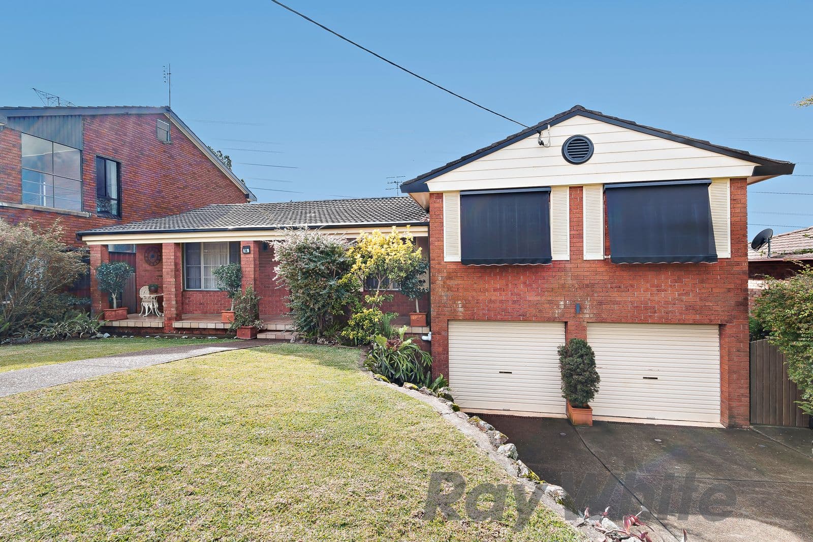 14 Exford Avenue, Macquarie Hills - Thumbnail 2