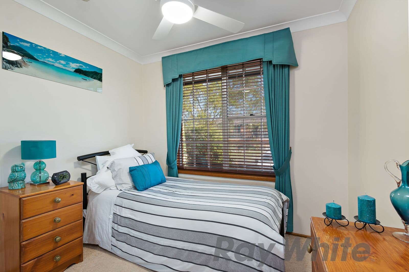 14 Exford Avenue, Macquarie Hills - Thumbnail 7