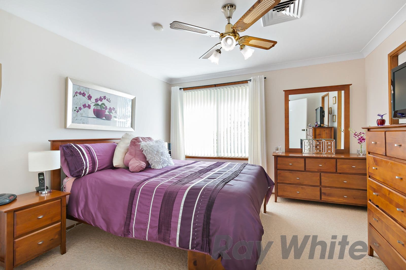 14 Exford Avenue, Macquarie Hills - Thumbnail 8