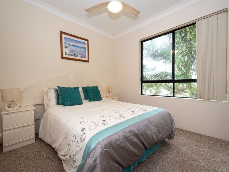 11 'Chapala Apartments' Owens Lane, Southport QLD 4215, Southport - Image 1
