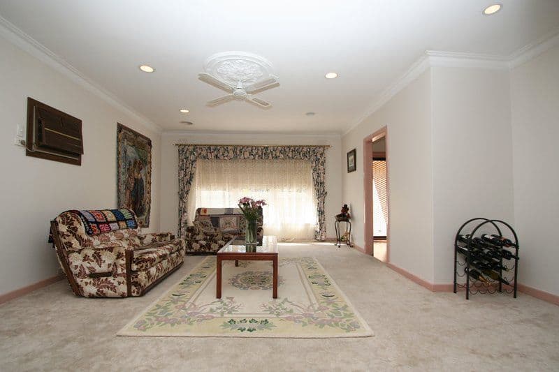 4 Shepherd Street, RIDGEHAVEN SA 5097, Ridgehaven - Thumbnail 2
