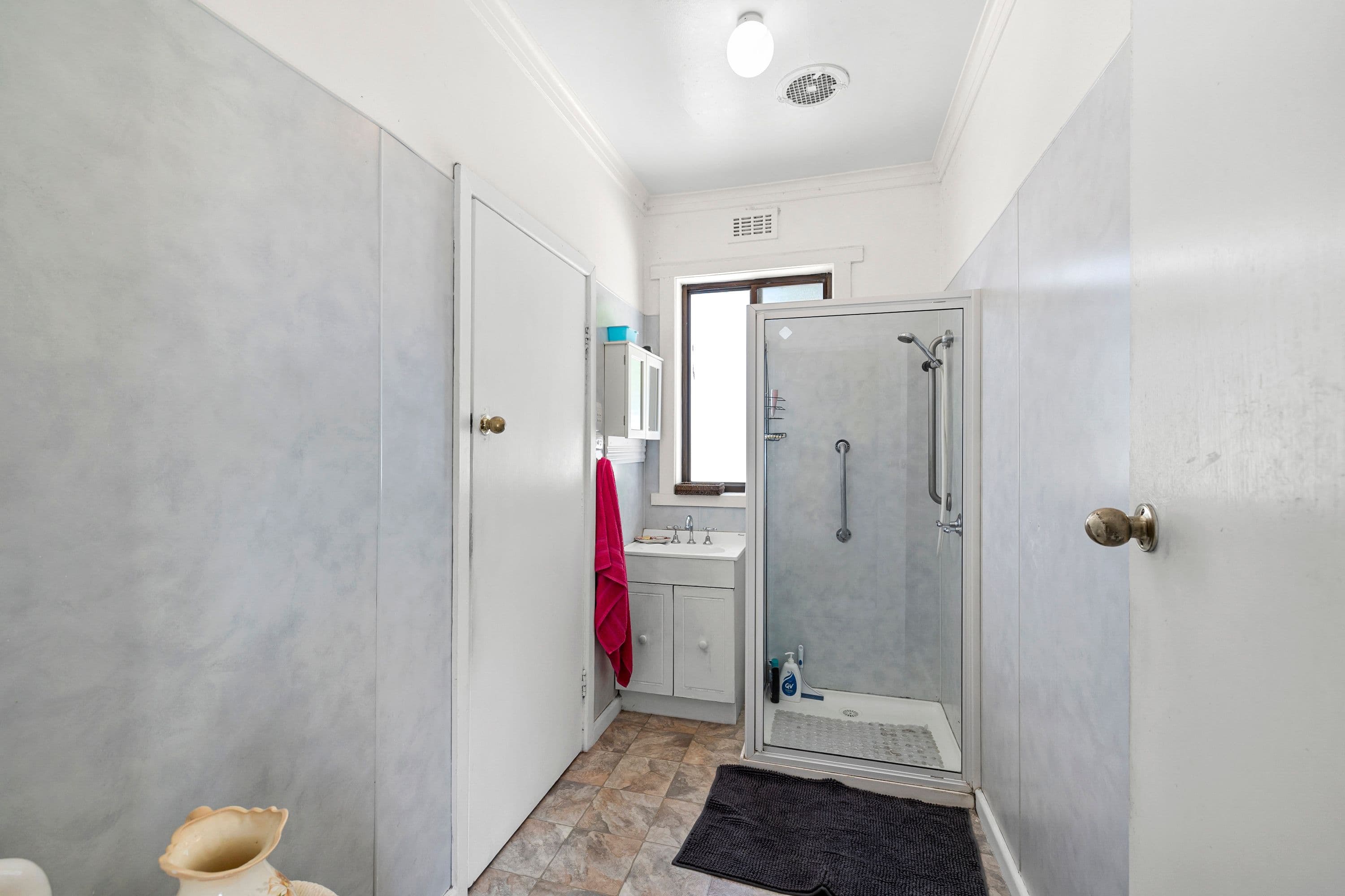 2 Hewitt Street, Ararat VIC 3377, Ararat - Thumbnail 7