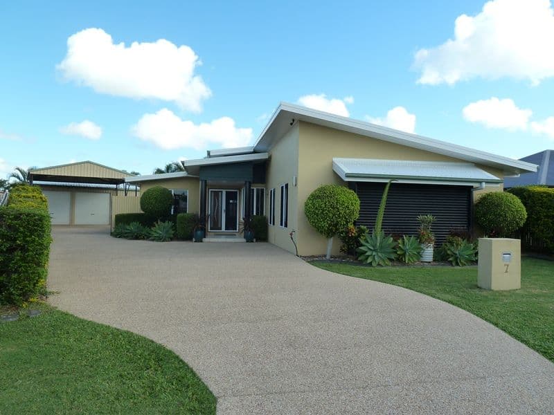 7 Cutfield Street, GLENELLA QLD 4740, Glenella - Image 1