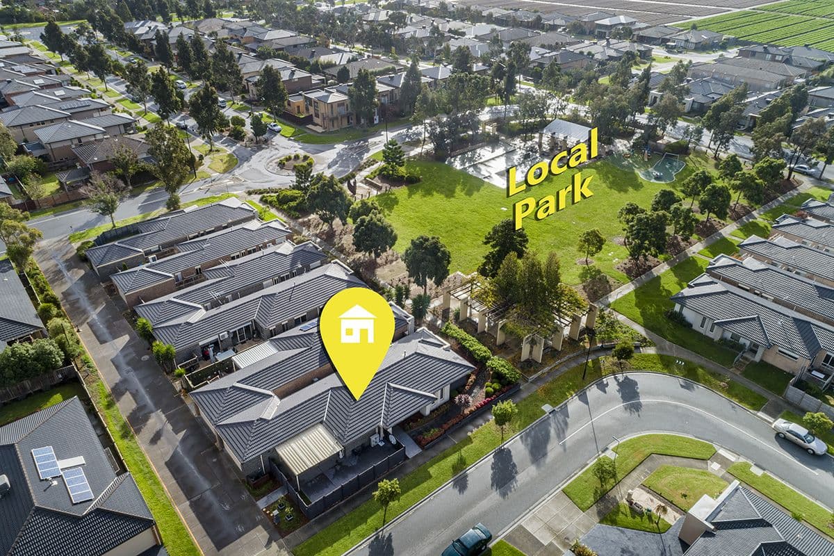 31 Sierra Walk, Cranbourne North VIC 3977, Cranbourne North - Thumbnail 2