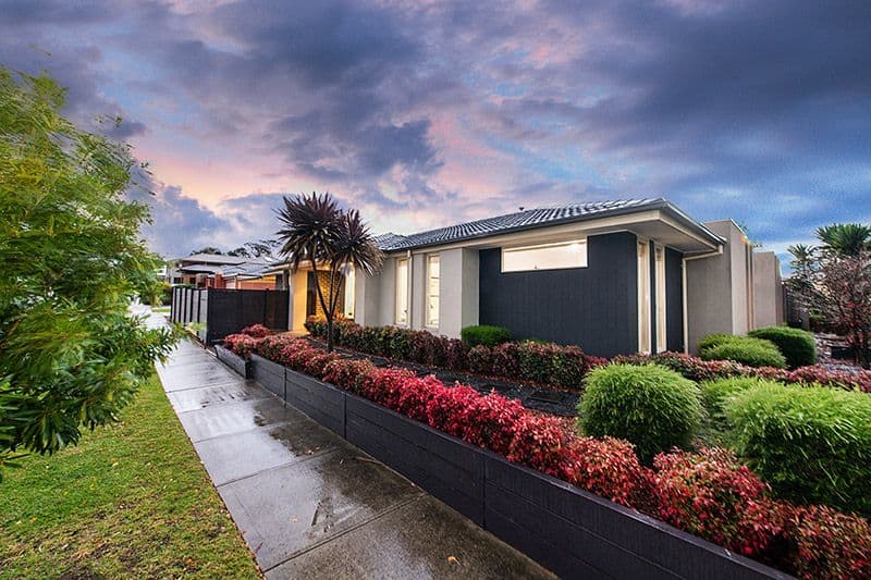 31 Sierra Walk, Cranbourne North VIC 3977, Cranbourne North - Thumbnail 3