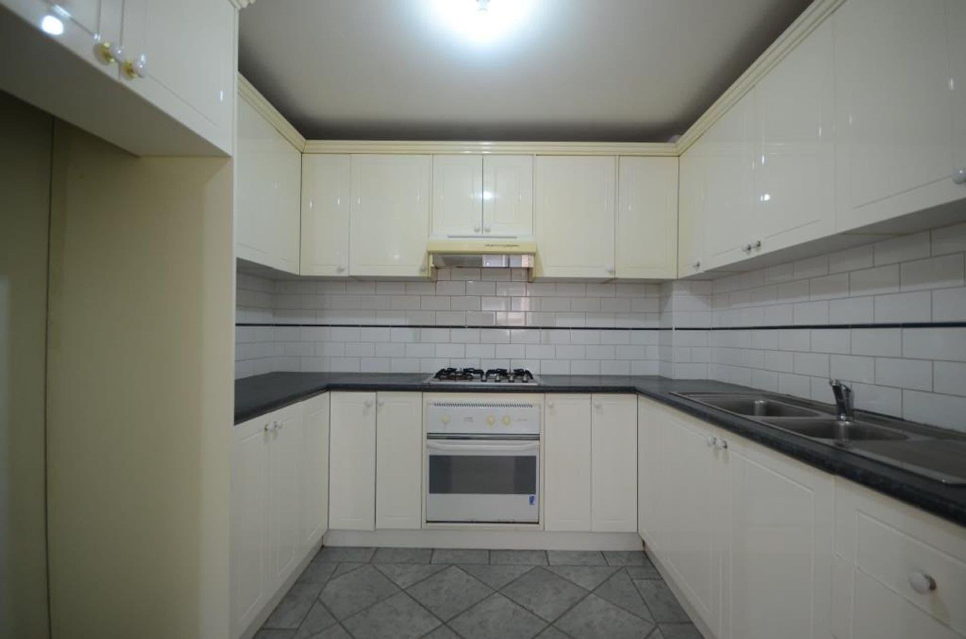 33 Dunmore Street, Wentworthville, NSW, 2145, Pendle Hill - Thumbnail 4
