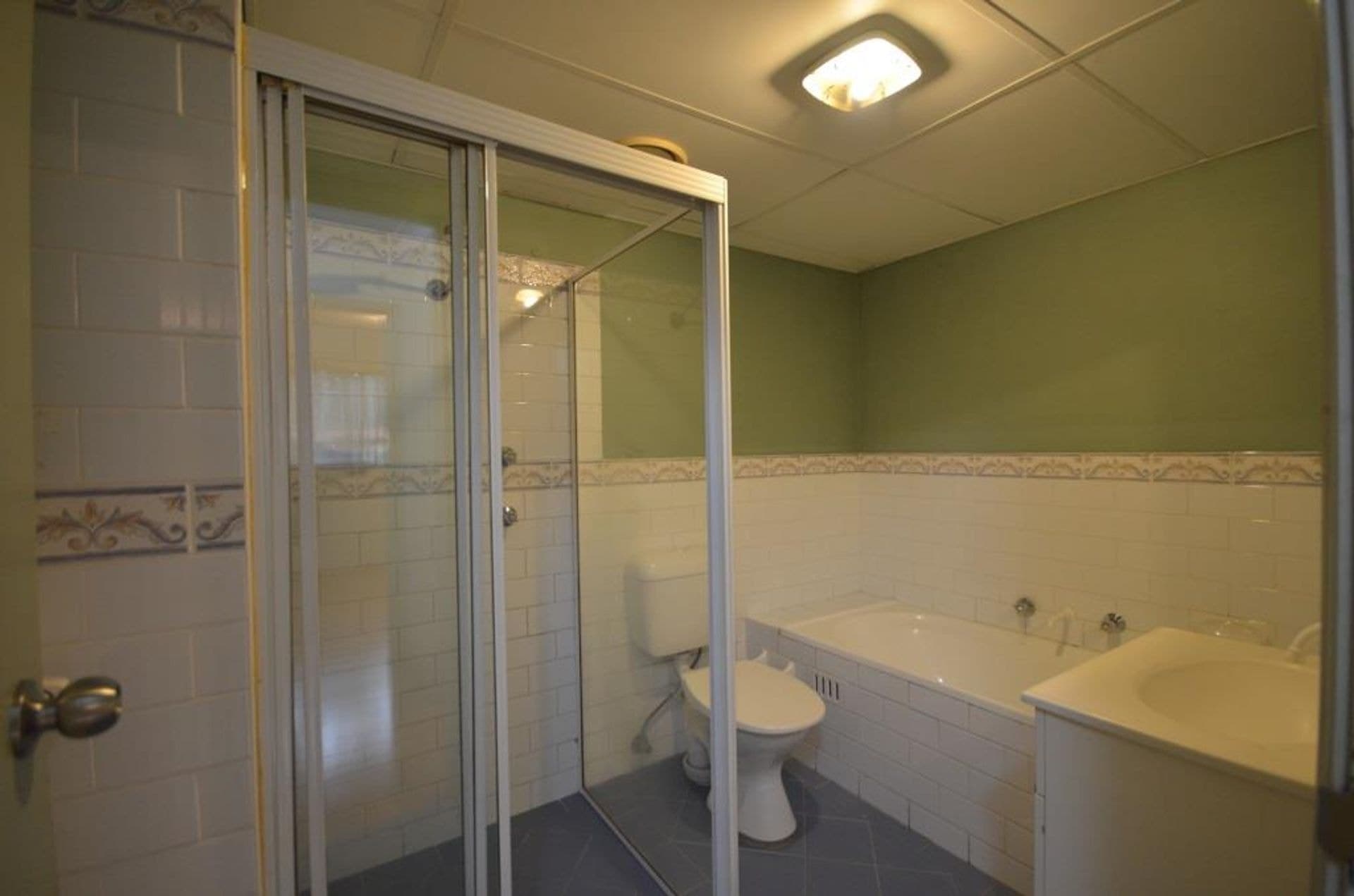 33 Dunmore Street, Wentworthville, NSW, 2145, Pendle Hill - Thumbnail 7