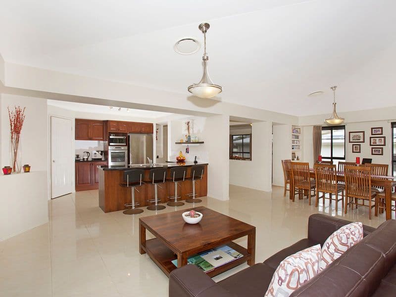 11 Buncrana Terrace, Banora Point NSW 2486, Banora Point - Thumbnail 5