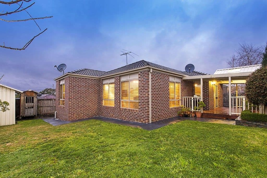 6 Thrush Street, South Morang VIC 3752, South Morang - Thumbnail 8