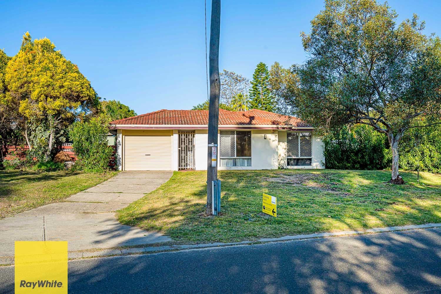 22 Liddell Street, Girrawheen WA 6064, Girrawheen - Thumbnail 3