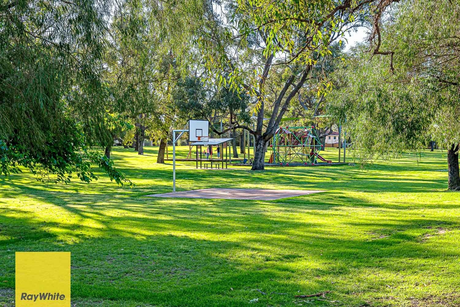 22 Liddell Street, Girrawheen WA 6064, Girrawheen - Thumbnail 6