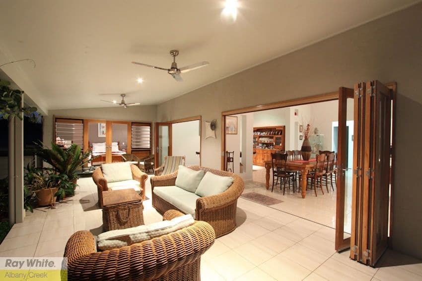9 Maxwell Place, CASHMERE QLD 4500, Cashmere - Thumbnail 4
